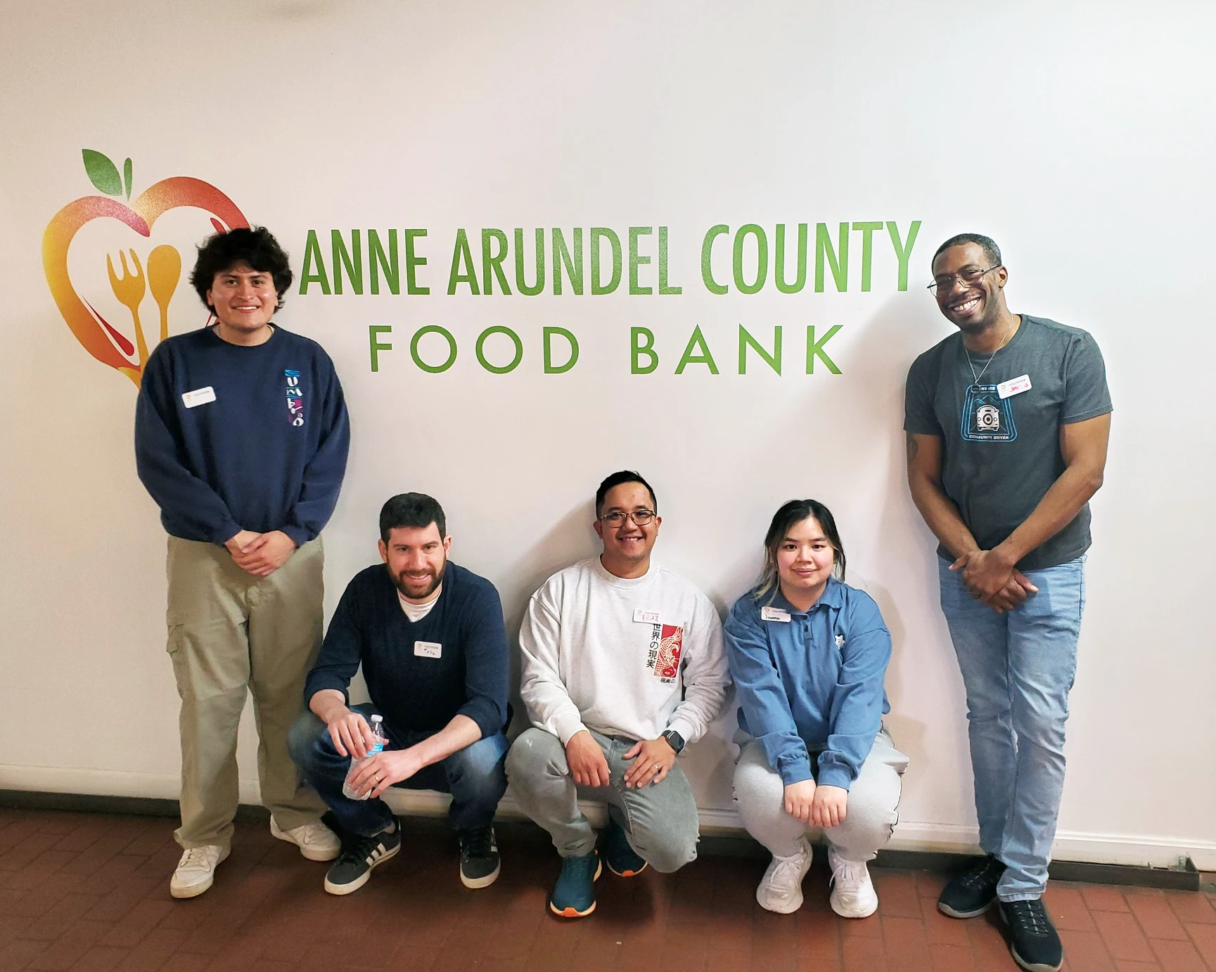 CallTrackingMetrics volunteers at the Anne Arundel County food bank 2024